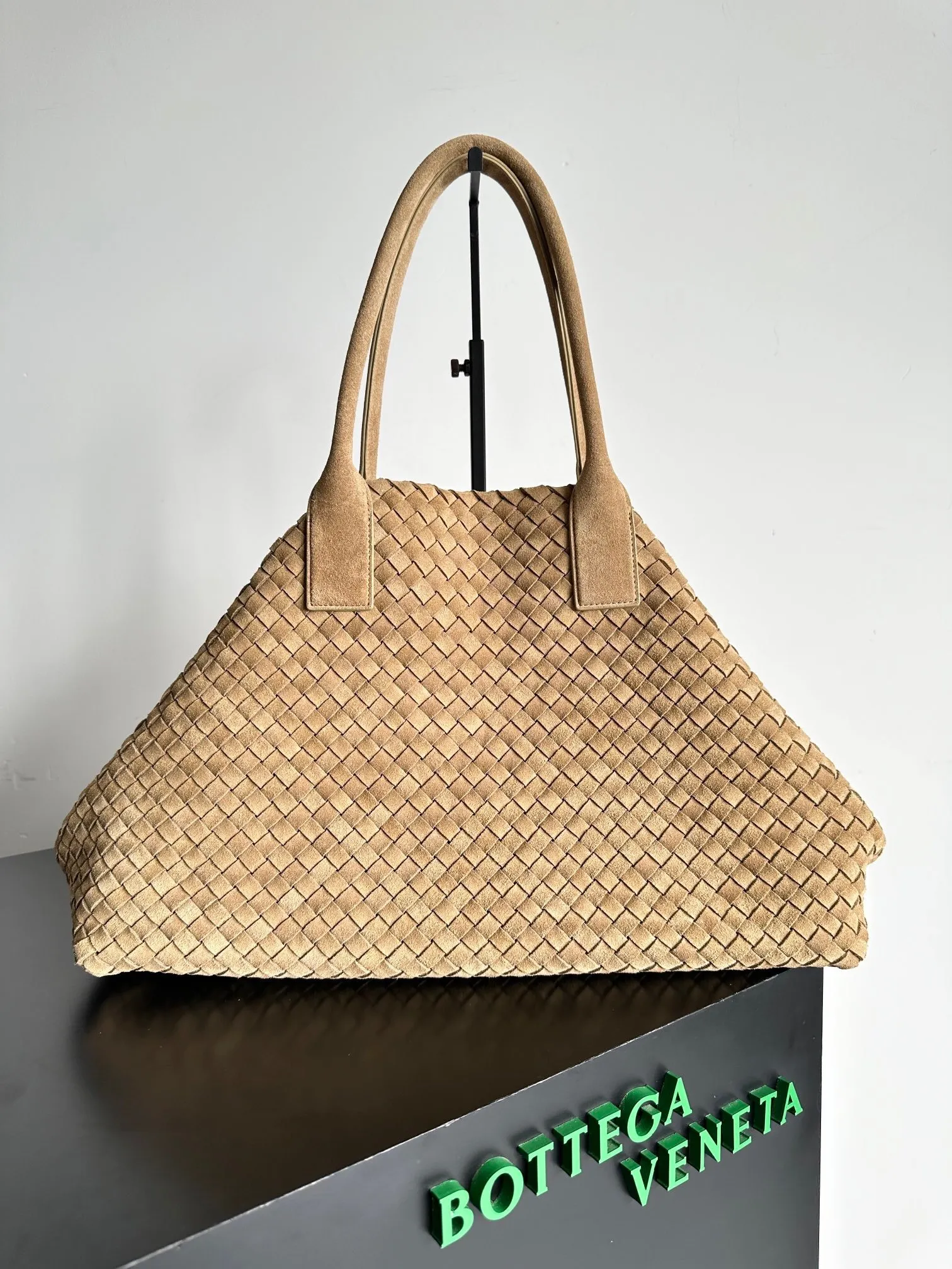 All categories 💚 Authentic bags 💚 BV 2025 new BV handbags